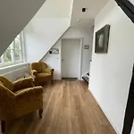 Idyllisches Wohnen Im Schloss *