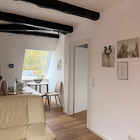 Idyllisches Wohnen Im Schloss Διαμέρισμα