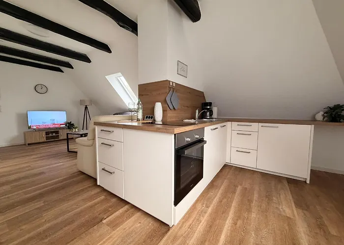 Idyllisches Wohnen Im Schloss *